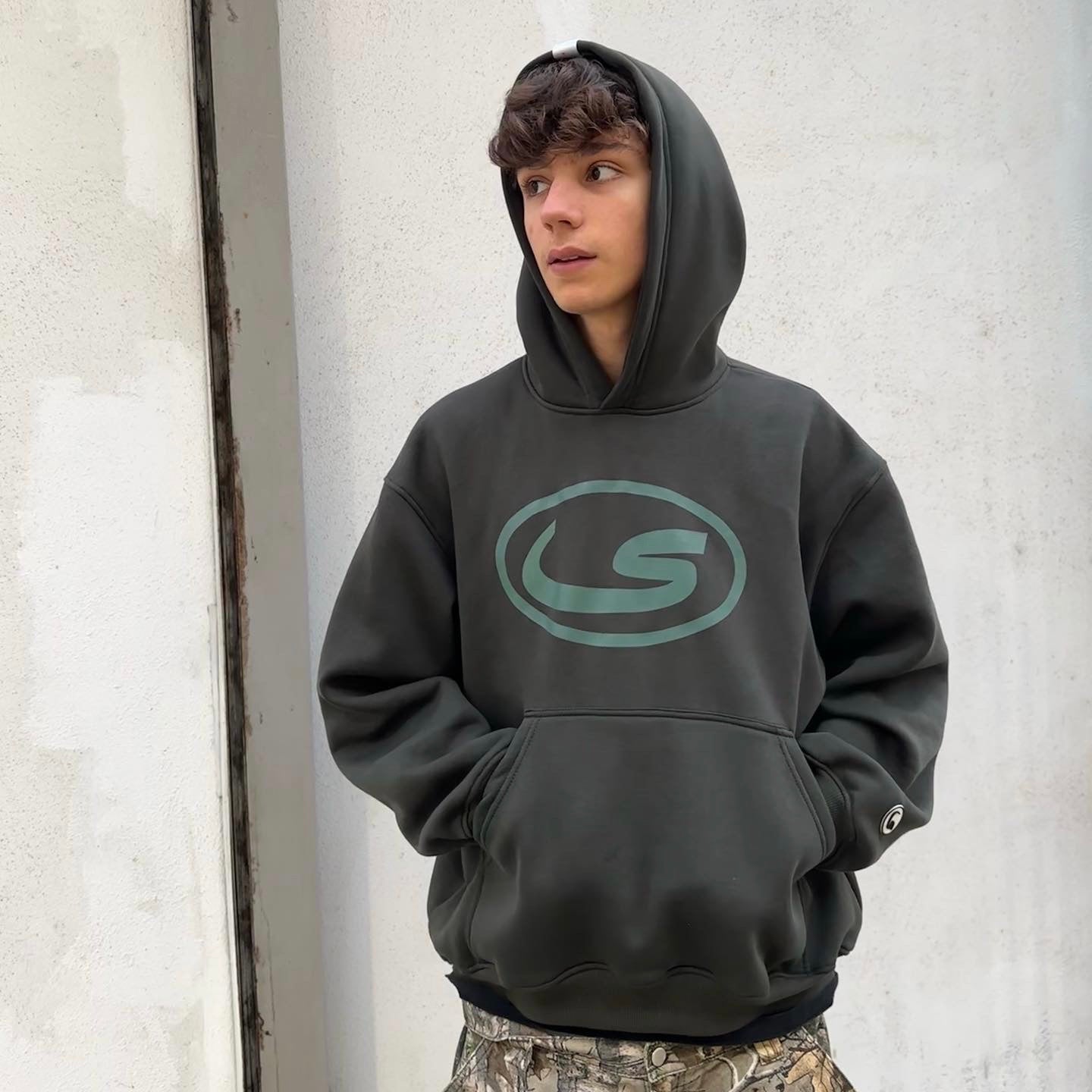 "SENTY SEASON" Essential Military Green Hoodie