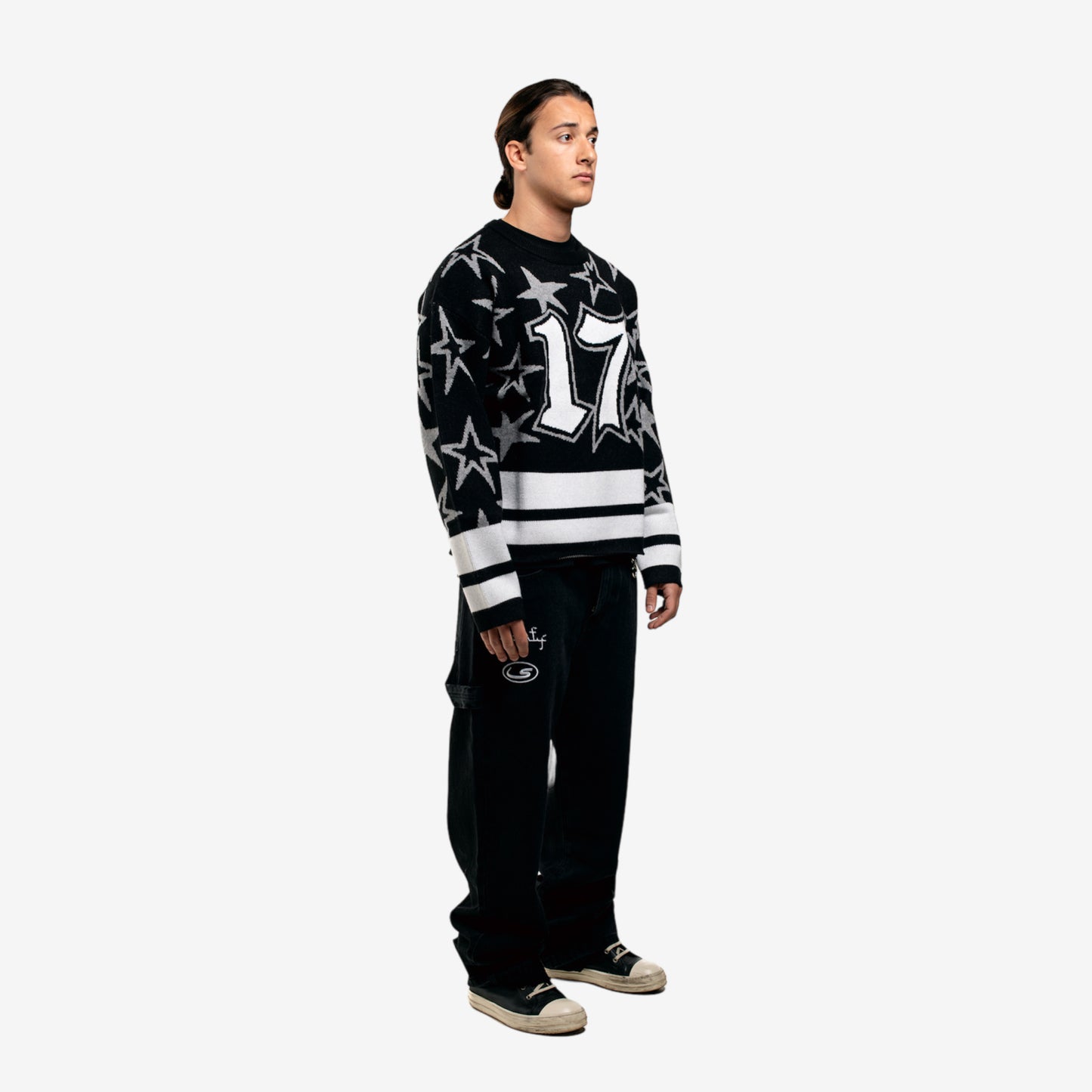“SENTY SEASON” ALL STAR Black Sweater