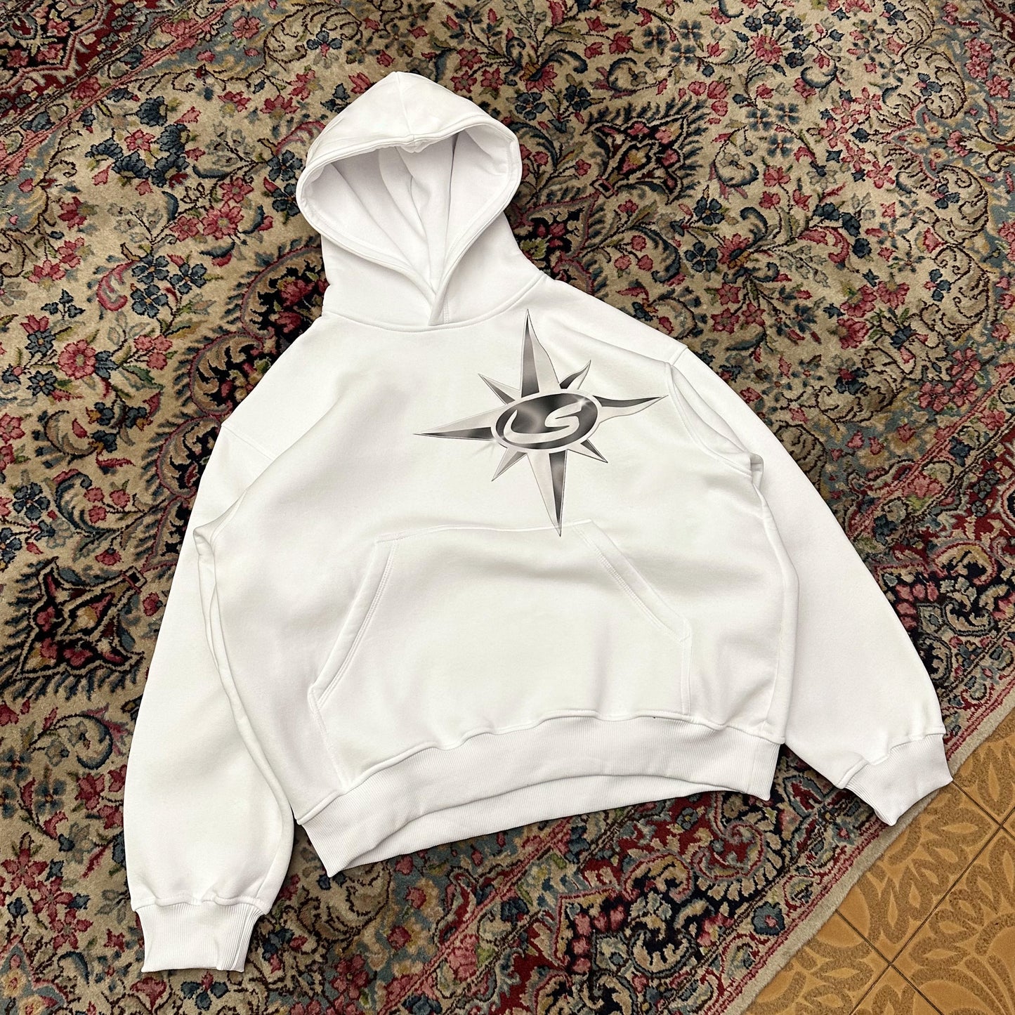 “SENTY FOREVER” White Hoodie
