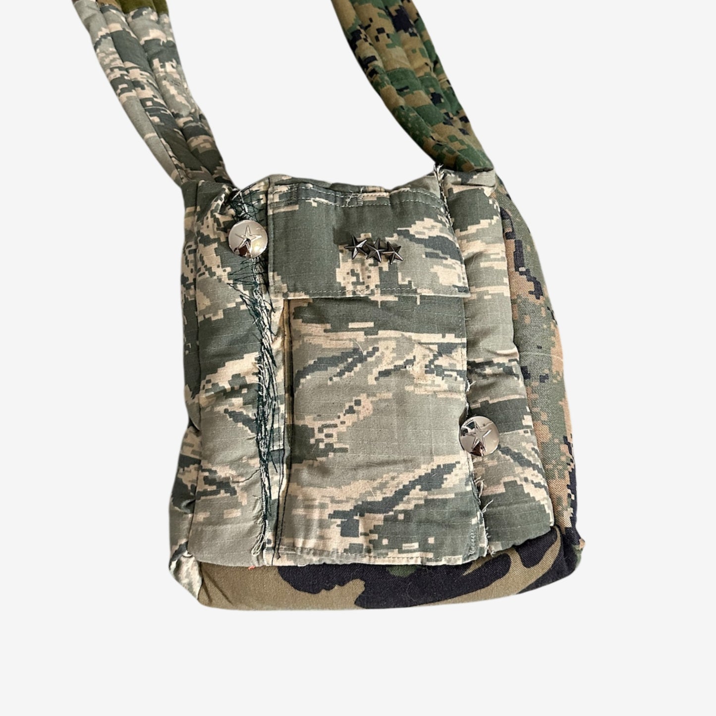 "SENTY x PUFFYIT" Camo Bag
